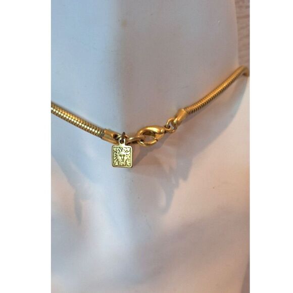 Anne Klein Vintage Faux Pearl Earrings and Pendant Necklace Gold Tone - Picture 8 of 11